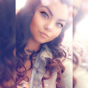 Meet your Posher, Beatriz